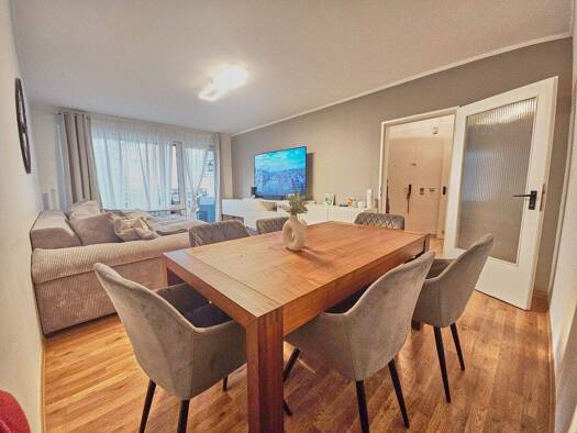 Wohnung zum Kauf 259.000 € 3 Zimmer 78 m² Eil Köln / Eil 51145