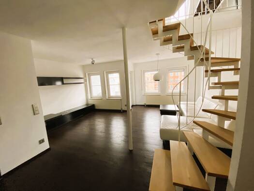 Maisonette zur Miete 1.390 € 2,5 Zimmer 76 m² Geschoss 3/4 frei ab 01.11.2026 Heilbronn Heilbronn 74072
