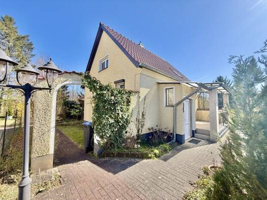 Einfamilienhaus zum Kauf 360.000 € 3 Zimmer 67,2 m² 1.284 m² Grundstück Sachsenhausen Oranienburg 16515