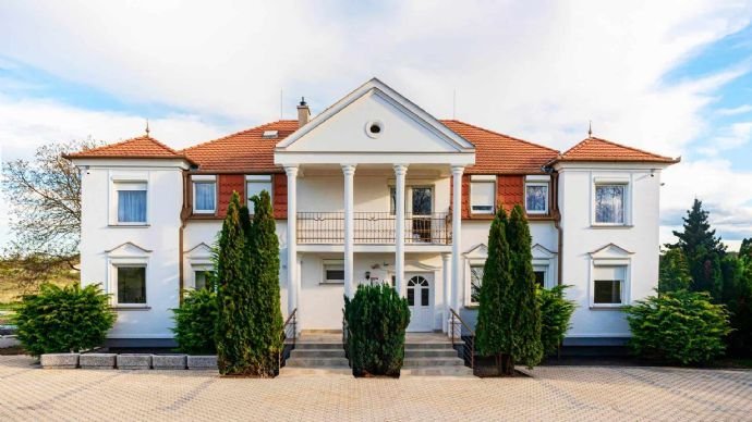 Villa zum Kauf provisionsfrei 1.650.000 € 12 Zimmer 500 m²<br/>Wohnfläche 1.605 m²<br/>Grundstück Fertorákos 9421