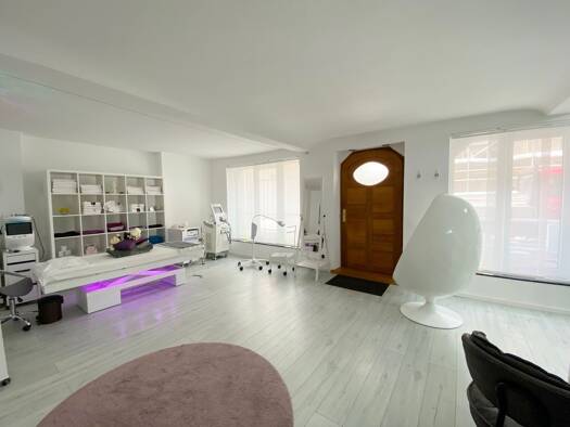 Büro zum Kauf 235.000 € 2 Zimmer 61 m² Bürofläche Süd Stuttgart 70180