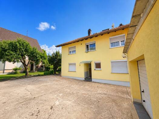 Mehrfamilienhaus zum Kauf 675.000 € 13 Zimmer 322 m² 690 m² Grundstück Murg Murg 79730