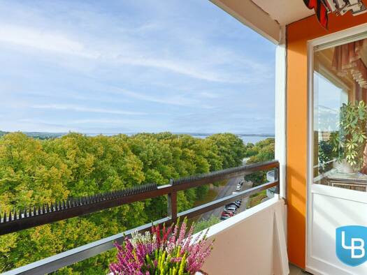 Wohnung zum Kauf 169.000 € 2 Zimmer 56,7 m² 7. Geschoss frei ab 01.02.2027 Plön 24306