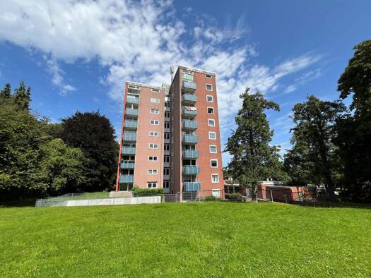 Gewerbeobjekt zum Kauf provisionsfrei als Kapitalanlage geeignet 3.500.000 € 2.018 m² 4.123 m² Grundstück Wik Kiel 24106