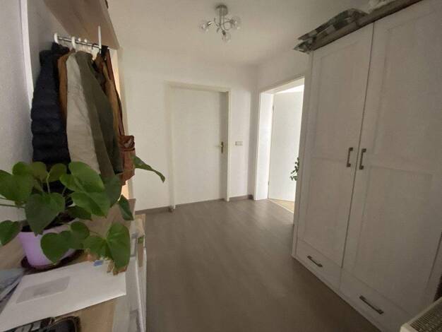 Wohnung zum Kauf 110.000 € 3 Zimmer 92,9 m² Friedrichroda 99894