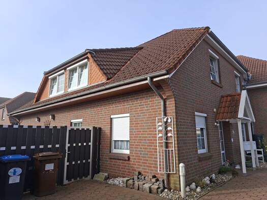 Wohnung zur Miete 690 € 90 m² frei ab 01.05.2026 Ostiem Schortens 26419