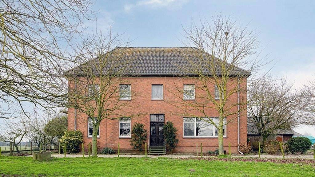 Bauernhaus zum Kauf 699.000 € 10 Zimmer 393 m² 18.400 m² Grundstück Klein-Netterden Emmerich / Klein-Netterden 46446