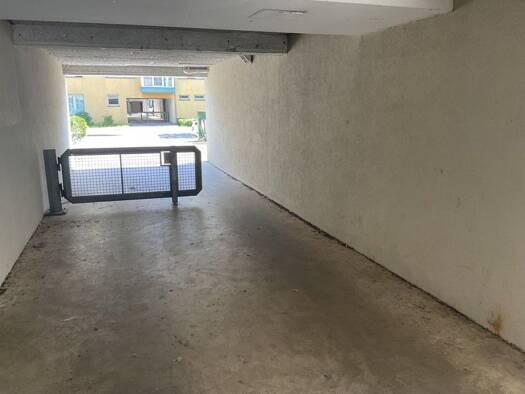 Außenstellplatz zur Miete provisionsfrei 44 € Nelly-Sachs-Straße 17 Kirchsteigfeld Potsdam 14480