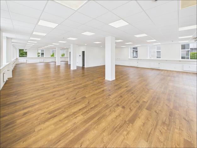 Verkaufsfläche zur Miete 9 € 320 m² Verkaufsfläche Nilkheim Aschaffenburg 63741