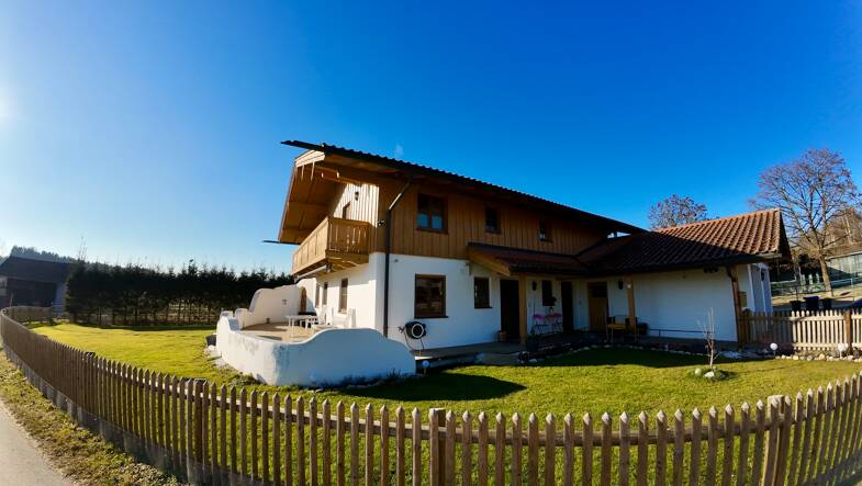 Haus zum Kauf 1.485.000 € 7 Zimmer 160 m² 770 m² Grundstück Fehling Chieming 83339