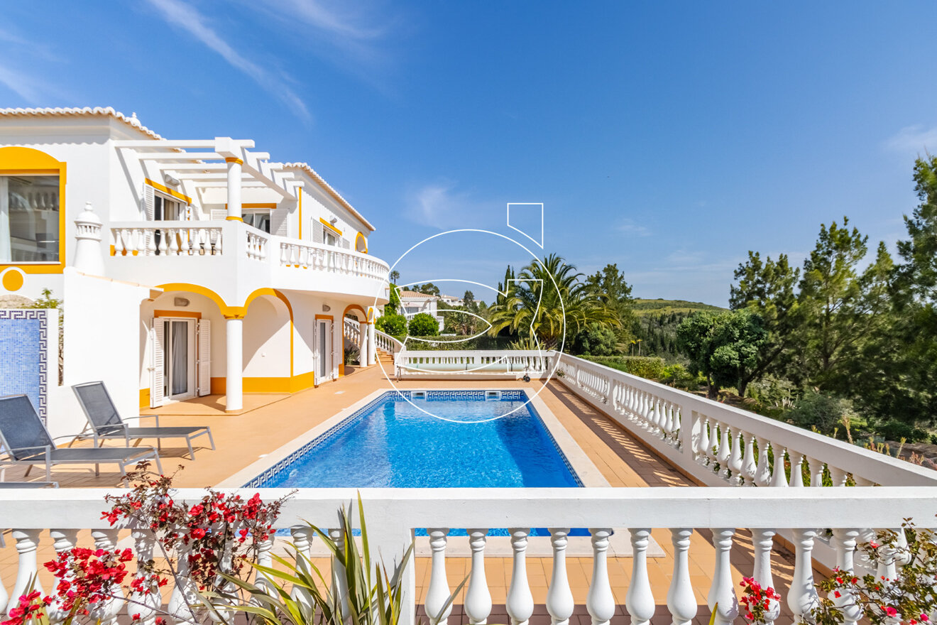 Villa zum Kauf 845.000 € 3 Zimmer 171 m²<br/>Wohnfläche 1.100 m²<br/>Grundstück Vila do Bispo 8600-060