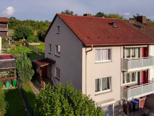 Doppelhaushälfte zum Kauf 340.000 € 9 Zimmer 158,7 m² 333 m² Grundstück Hausen Bad Kissingen 97688