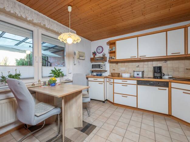 Doppelhaushälfte zum Kauf 239.000 € 5 Zimmer 95 m² 1.200 m² Grundstück Salzhausen Salzhausen 21376