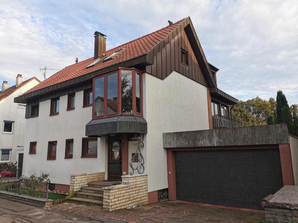 Mehrfamilienhaus zum Kauf 1.290.000 € 7 Zimmer 256,8 m²<br/>Wohnfläche 589 m²<br/>Grundstück Neckarhalde Esslingen 73733