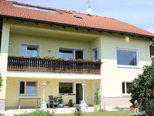 Einfamilienhaus zum Kauf 490.000 € 7 Zimmer 314 m² 679 m² Grundstück Raschala 2020