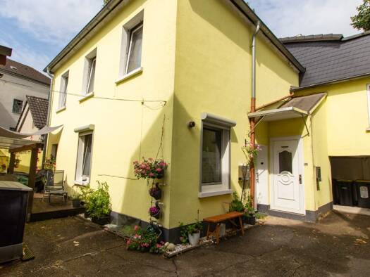 Mehrfamilienhaus zum Kauf 460.000 € 14 Zimmer 390 m² 385 m² Grundstück Schwerin Castrop-Rauxel 44577