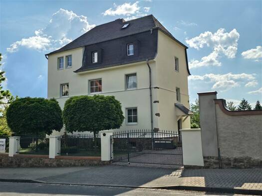 Mehrfamilienhaus zum Kauf 450.000 € 9 Zimmer 235 m² 830 m² Grundstück Döbeln 04720