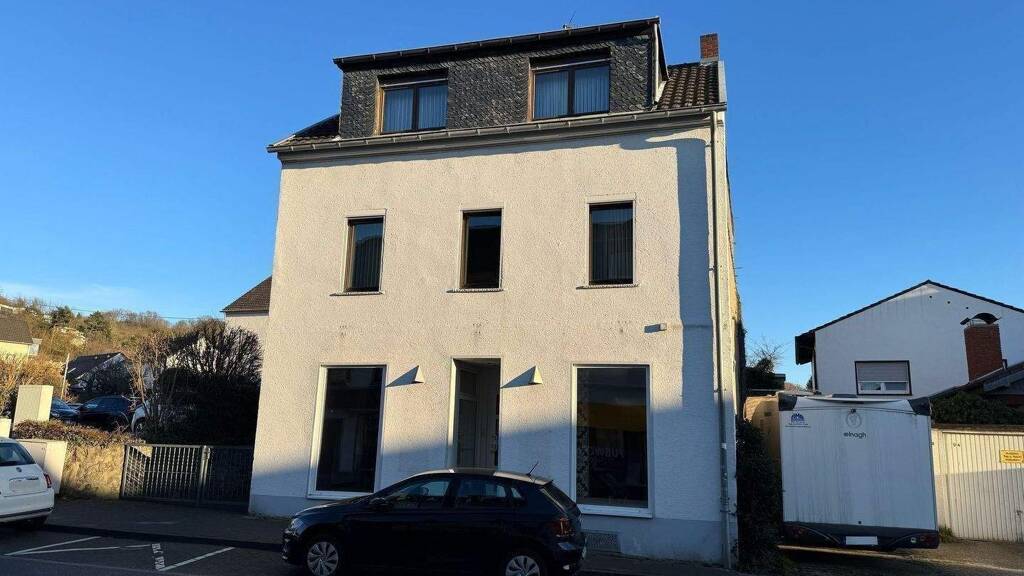 Einfamilienhaus zum Kauf 498.000 € 7 Zimmer 132 m² 460 m² Grundstück Oberdollendorf Königswinter 53639