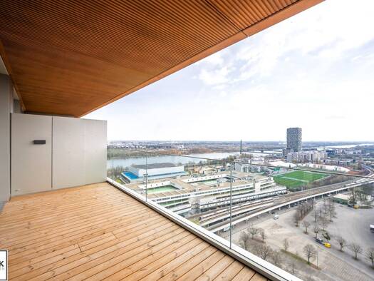 Wohnung zur Miete - Erstbezug 2.421 € 3 Zimmer 84,4 m² 26. Geschoss Meiereistraße Wien 1020