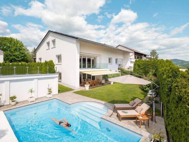 Einfamilienhaus zum Kauf 995.000 € 12 Zimmer 380 m² 1.000 m² Grundstück Deggendorf 94469