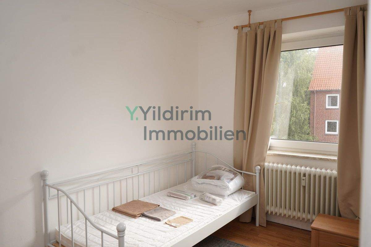 Immobilie in Cuxhaven - Renditechance im Cuxhaven-Zentrum - Vermietete Wohnungen mit Entwicklungspotenzial - Bild 2