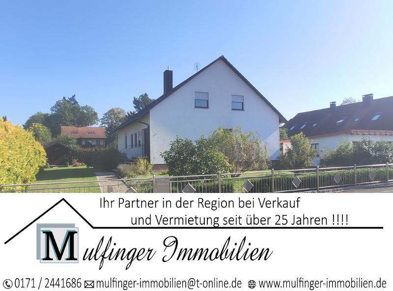 Haus zur Miete 1.600 € 7 Zimmer 181,8 m²<br/>Wohnfläche 1.210 m²<br/>Grundstück Adelsdorf Adelsdorf 91325