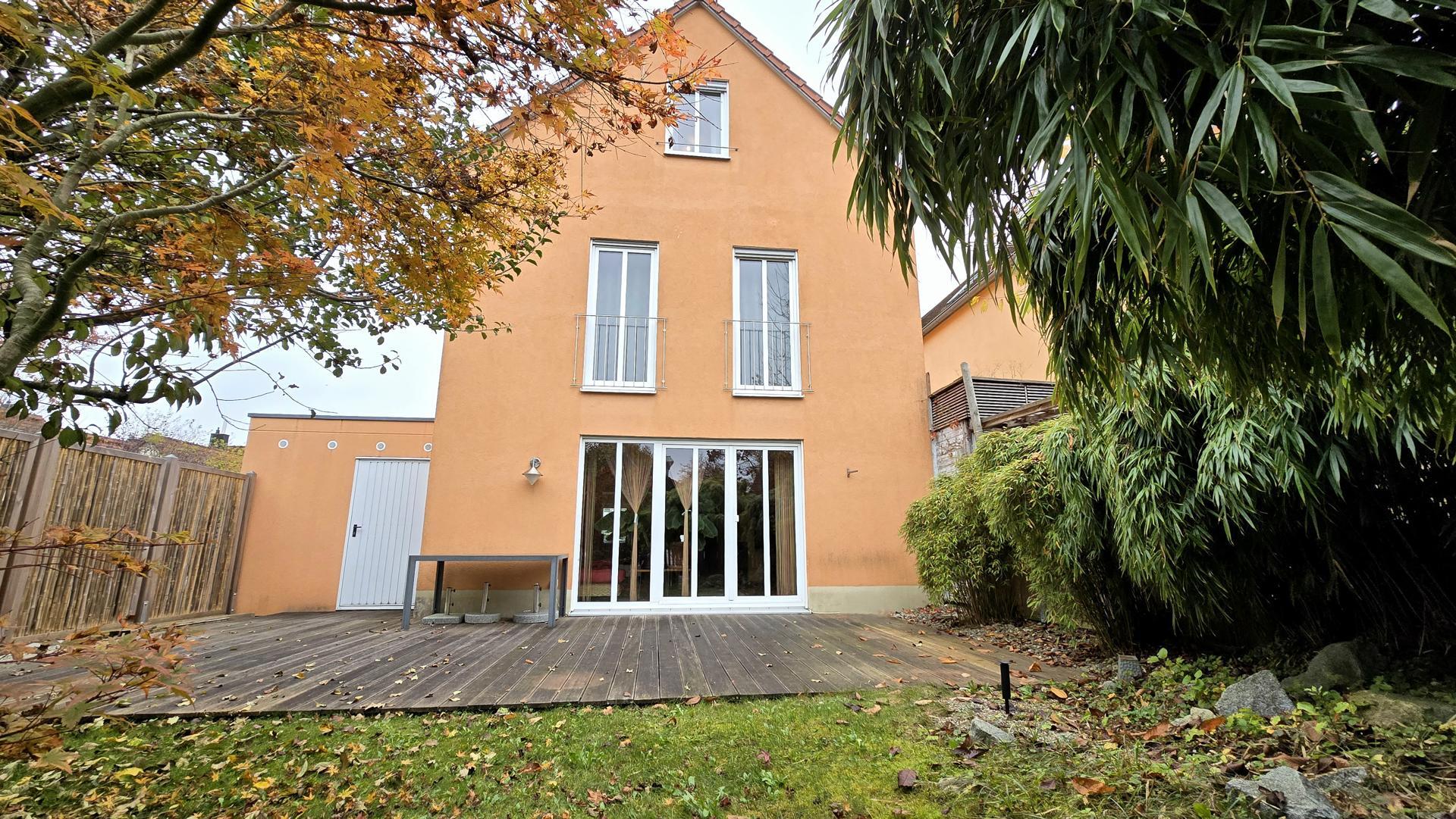 Einfamilienhaus zum Kauf 940.000 € 5 Zimmer 152 m²<br/>Wohnfläche 230 m²<br/>Grundstück Pfersee - Süd Augsburg 86157