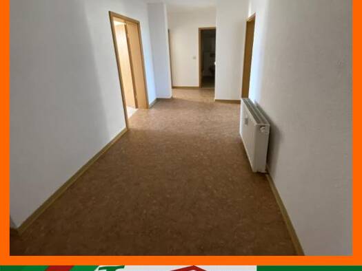 Wohnung zur Miete 350 € 2 Zimmer 58,4 m² 1. Geschoss frei ab sofort Rochlitz 09306