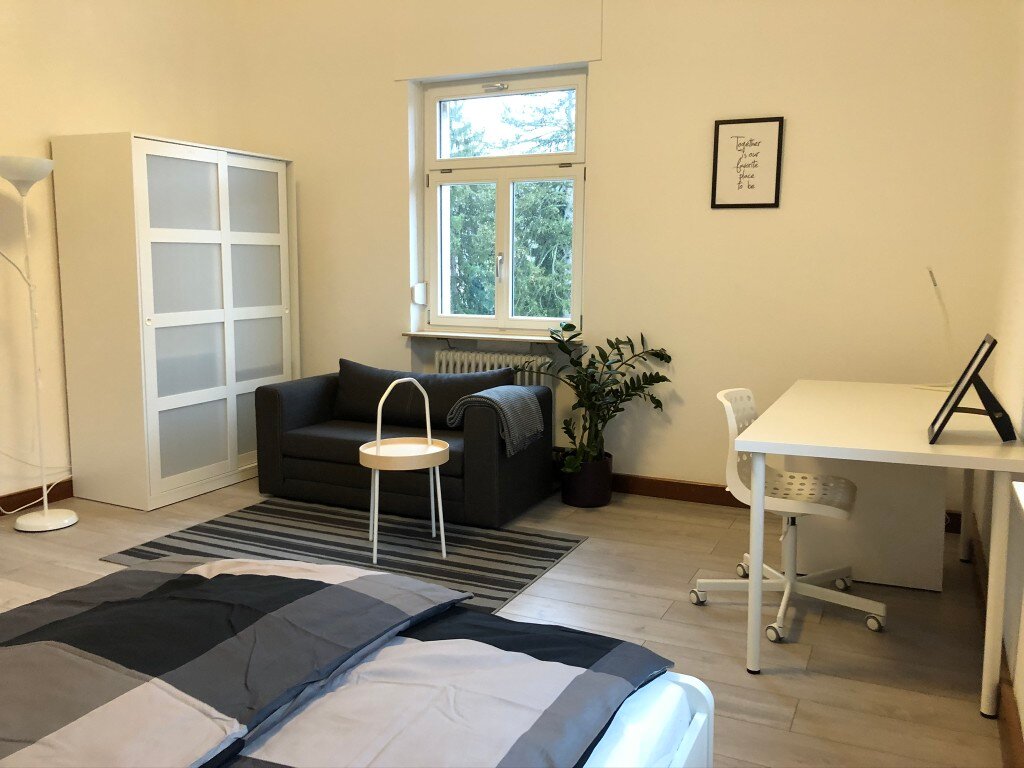 Wohnung zur Miete Wohnen auf Zeit 1.300 € 3 Zimmer 66 m²<br/>Wohnfläche 01.10.2024<br/>Verfügbarkeit Fürstenbergallee Baden-Baden - Weststadt Baden-Baden 76532