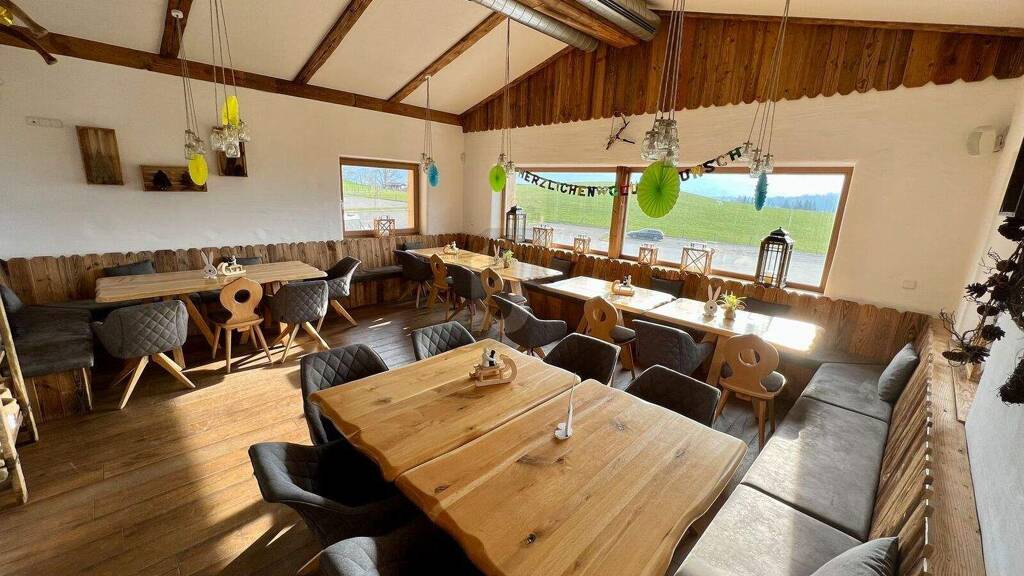 Restaurant zum Kauf 1.284 m² Grundstück Saalfelden am Steinernen Meer 5760