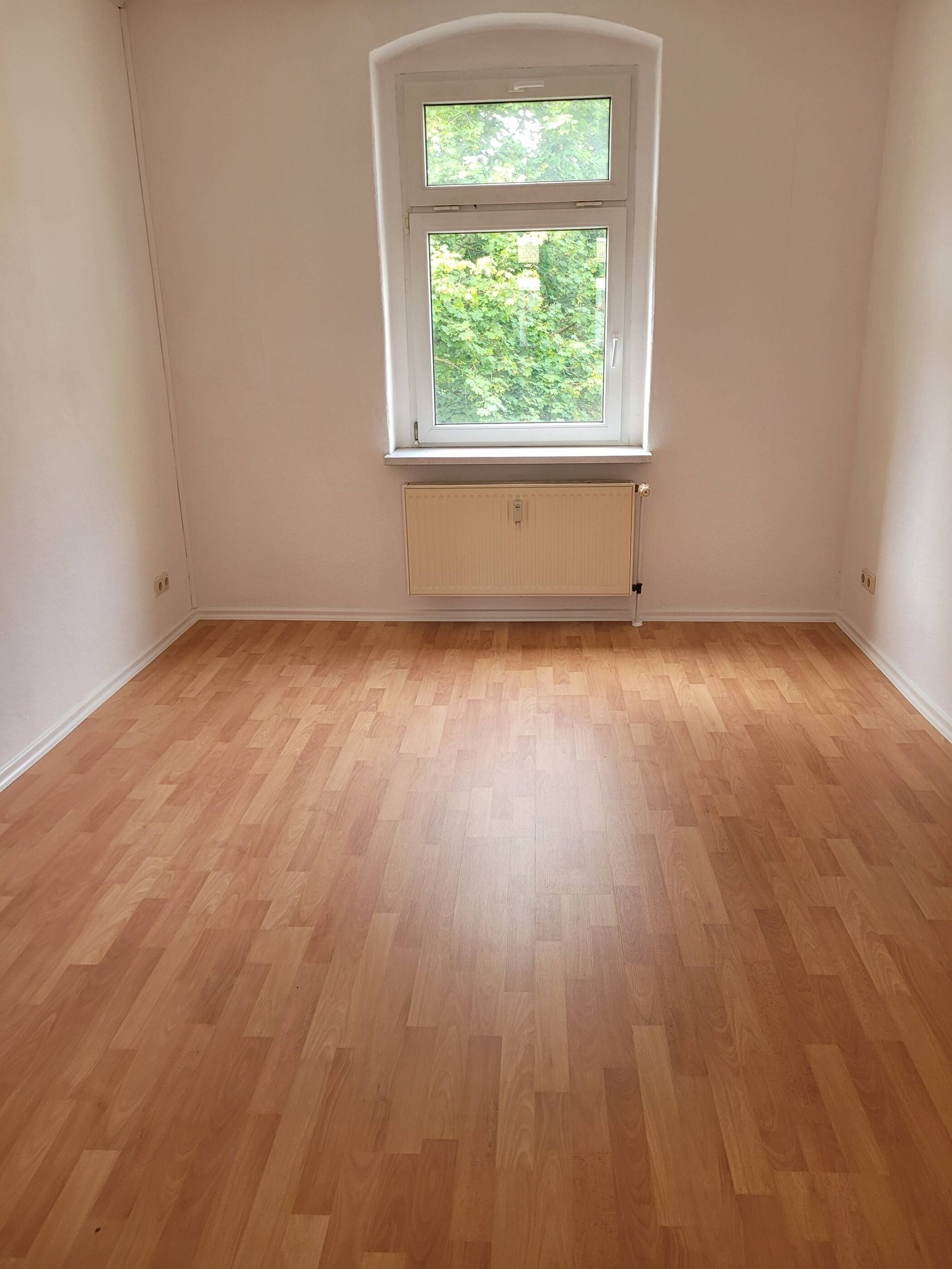 Achtung- 2 Zimmer mit EBK/ saniert! – Heidestr. 12, 39112 Magdeburg – Vorschaubild 3