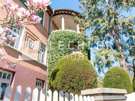 Einfamilienhaus zum Kauf 2.390.000 € 14,5 Zimmer 481 m² 588 m² Grundstück Ost Ost 70184