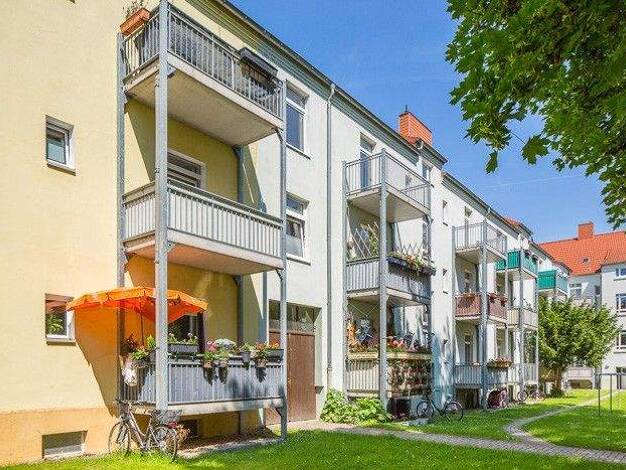 Wohnung zur Miete 521 € 3 Zimmer 84 m² 1. Geschoss frei ab 28.02.2026 Försterstr. 15 Leipziger Str. Magdeburg 39112