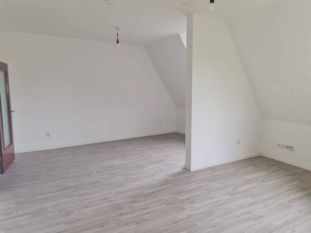 Wohnung zur Miete 590 € 4 Zimmer 87,6 m² 3. Geschoss Arndtstraße 6 Laar Duisburg 47119