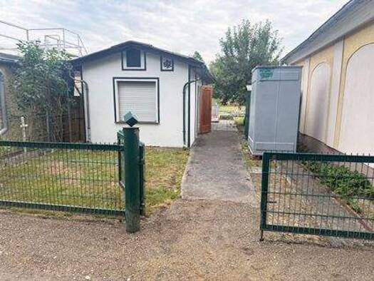 Haus zum Kauf 25.000 € 2 Zimmer 23 m² 150 m² Grundstück Arenzhain Doberlug-Kirchhain 03253