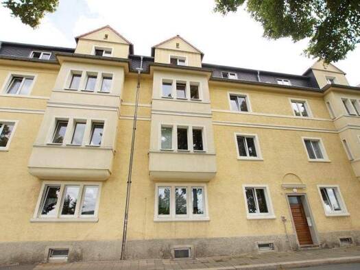 Wohnung zur Miete 390 € 3 Zimmer 70 m² EG Friedrich-Engels-Straße 25 Pößneck,Stadt Pößneck 07381