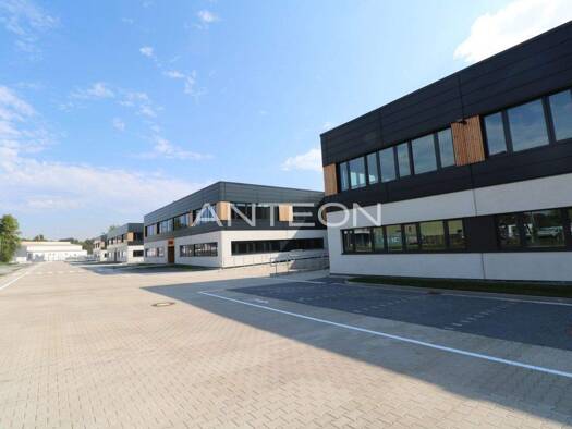 Lagerhalle zur Miete 4.722 m² Lagerfläche Benrath Düsseldorf 40589