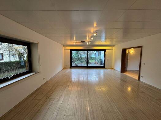 Einfamilienhaus zum Kauf 949.000 € 8 Zimmer 265 m² 706 m² Grundstück frei ab sofort Cuxhavener Straße 114 Thon Nürnberg 90425