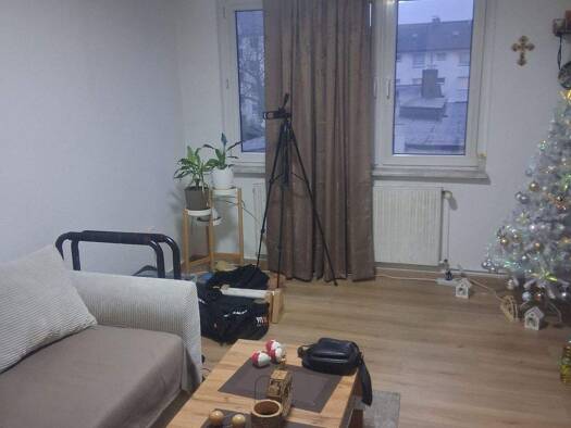 Wohnung zur Miete 413 € 2 Zimmer 59 m² 2. Geschoss frei ab 16.02.2026 Ruhrorter Str. 25 Kaßlerfeld Duisburg 47059