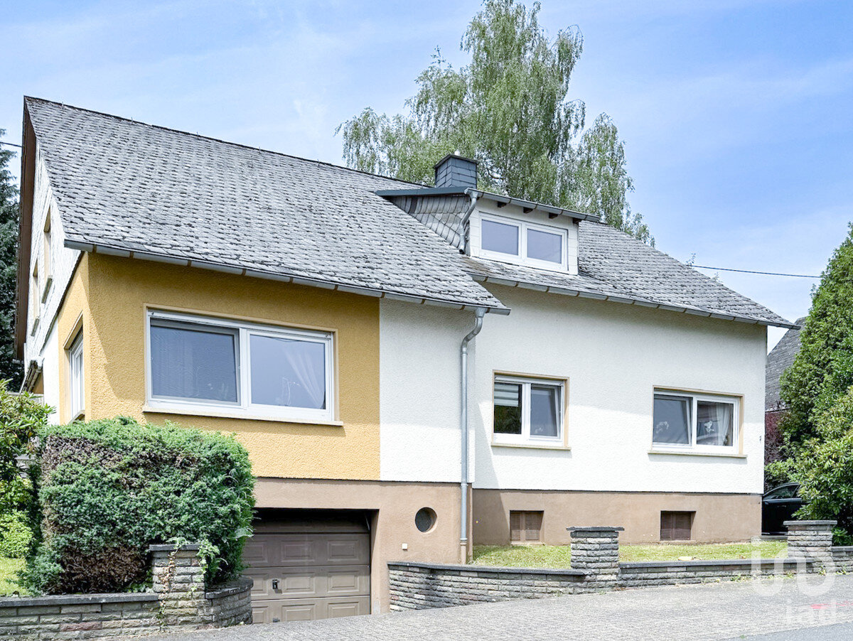 Einfamilienhaus zum Kauf 249.000 € 5 Zimmer 197 m²<br/>Wohnfläche 850 m²<br/>Grundstück Rennerod Rennerod 56477