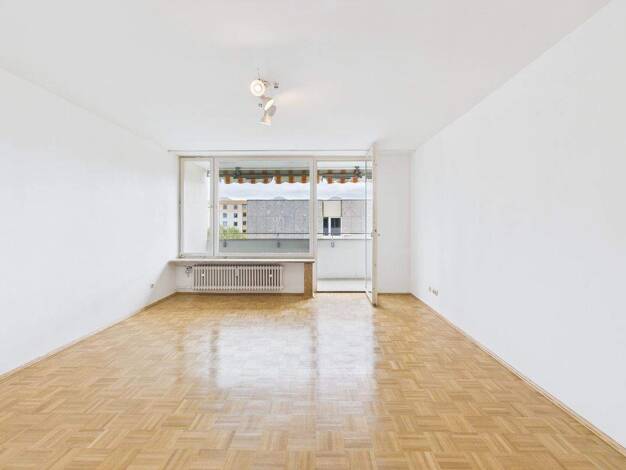 Wohnung zum Kauf 675.000 € 3 Zimmer 83 m² Geschoss 6/8 frei ab sofort Neuhausen-Nymphenburg München 80636