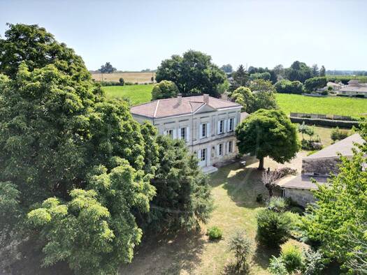 Haus zum Kauf 865.000 € 385 m² 6.000 m² Grundstück Branne 33420