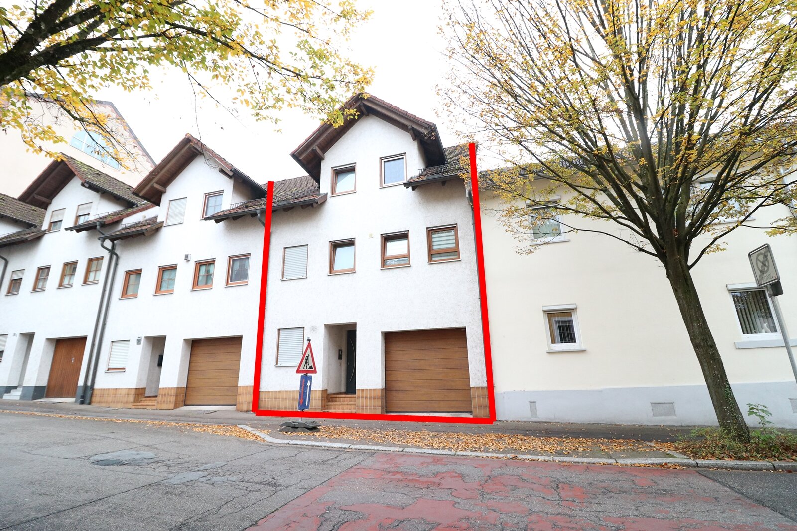 Reihenmittelhaus zum Kauf 439.000 € 6 Zimmer 156 m²<br/>Wohnfläche 180 m²<br/>Grundstück Schützenstr. Kernstadt - West Lahr/Schwarzwald 77933