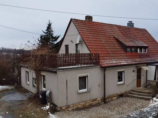 Doppelhaushälfte zum Kauf 305.000 € 5 Zimmer 90 m² 2.819 m² Grundstück Dohna 01809