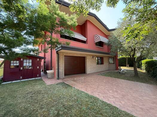 Villa zum Kauf 390.000 € 7 Zimmer 266 m² 690 m² Grundstück frei ab sofort Latisana 33053