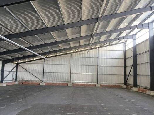 Lagerhalle zur Miete provisionsfrei 1.108 m² Lagerfläche Im Gewerbepark 1 Hunderdorf 94336