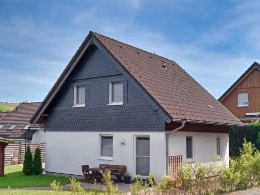 Einfamilienhaus zum Kauf 329.000 € 3 Zimmer 100 m² 551 m² Grundstück Schmallenberg 57392