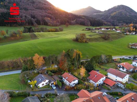 Einfamilienhaus zum Kauf 550.000 € 5 Zimmer 124,8 m² 811 m² Grundstück Rottau Grassau 83224