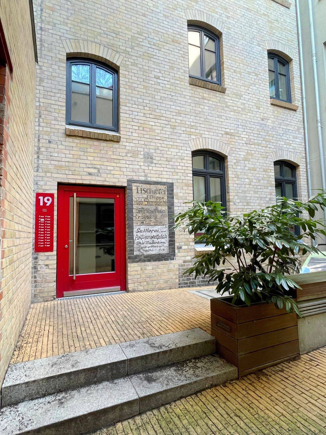 Property thumbnail 8