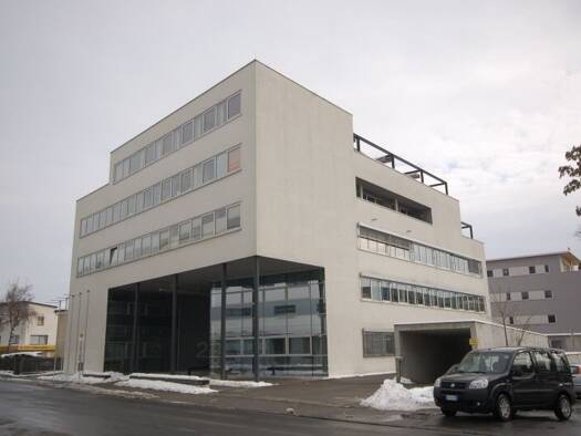 Bürofläche zur Miete 15 € 8 Zimmer 249,5 m² Bürofläche Innere Stadt Villach 9500